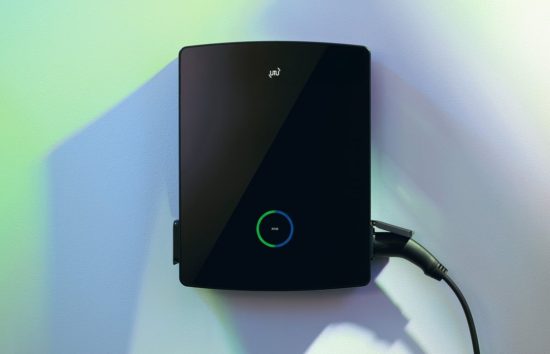 ABL_eM4_keyvisual_product kopio 3